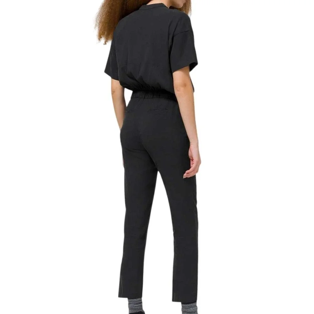 Lululemon Womens‎ 6 Perfectly Poised Jumpsuit in Black